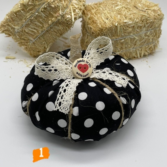 Fabric Stuffed Pumpkins / Fall Decor / Halloween Decor / Pumpkin Decor - Picture 2 of 5